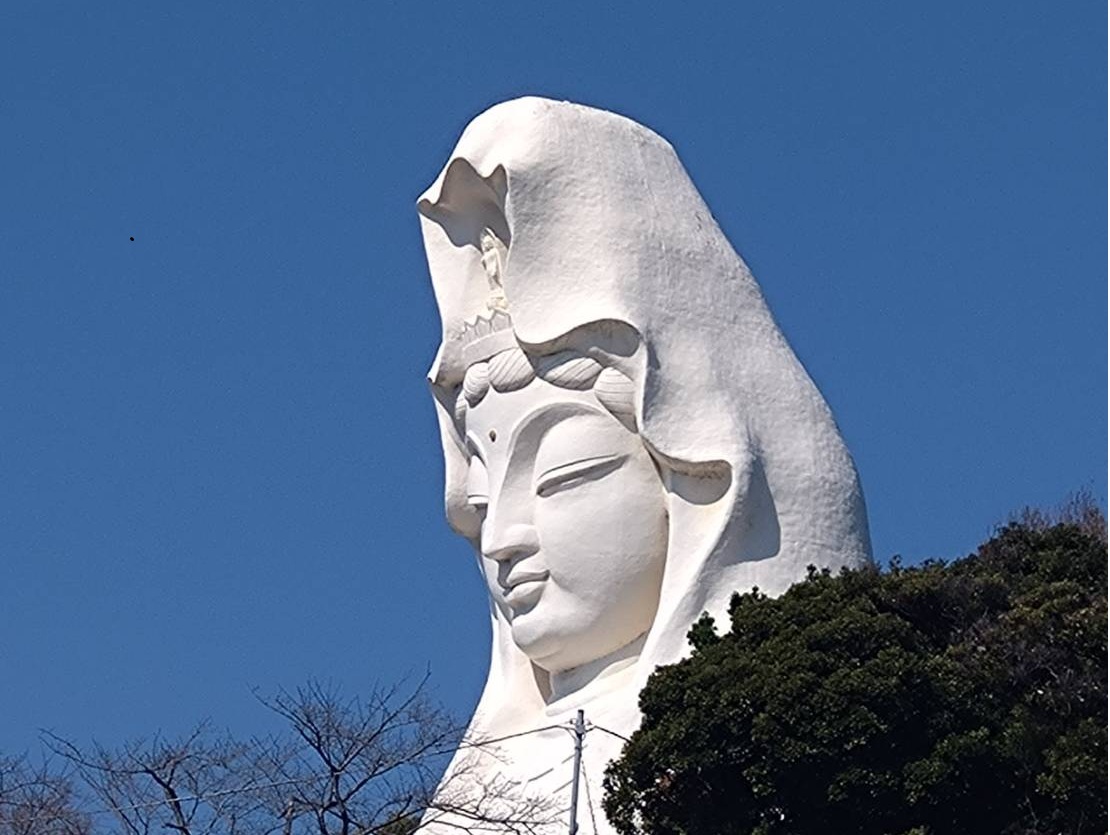 大船観音の写真